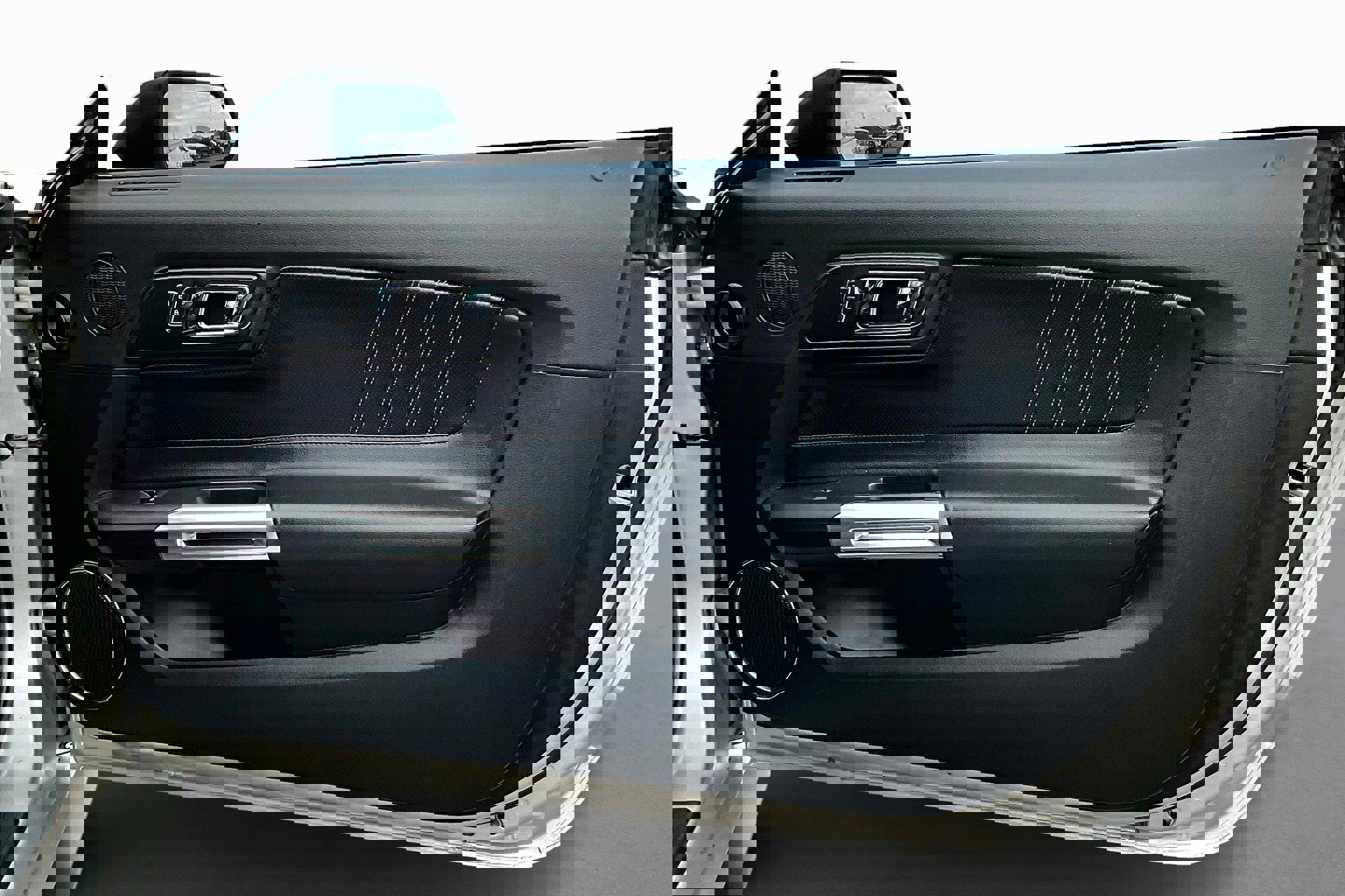 Used 2015 Ford Mustang GT Premium w/ Equipment Group 401A image 17