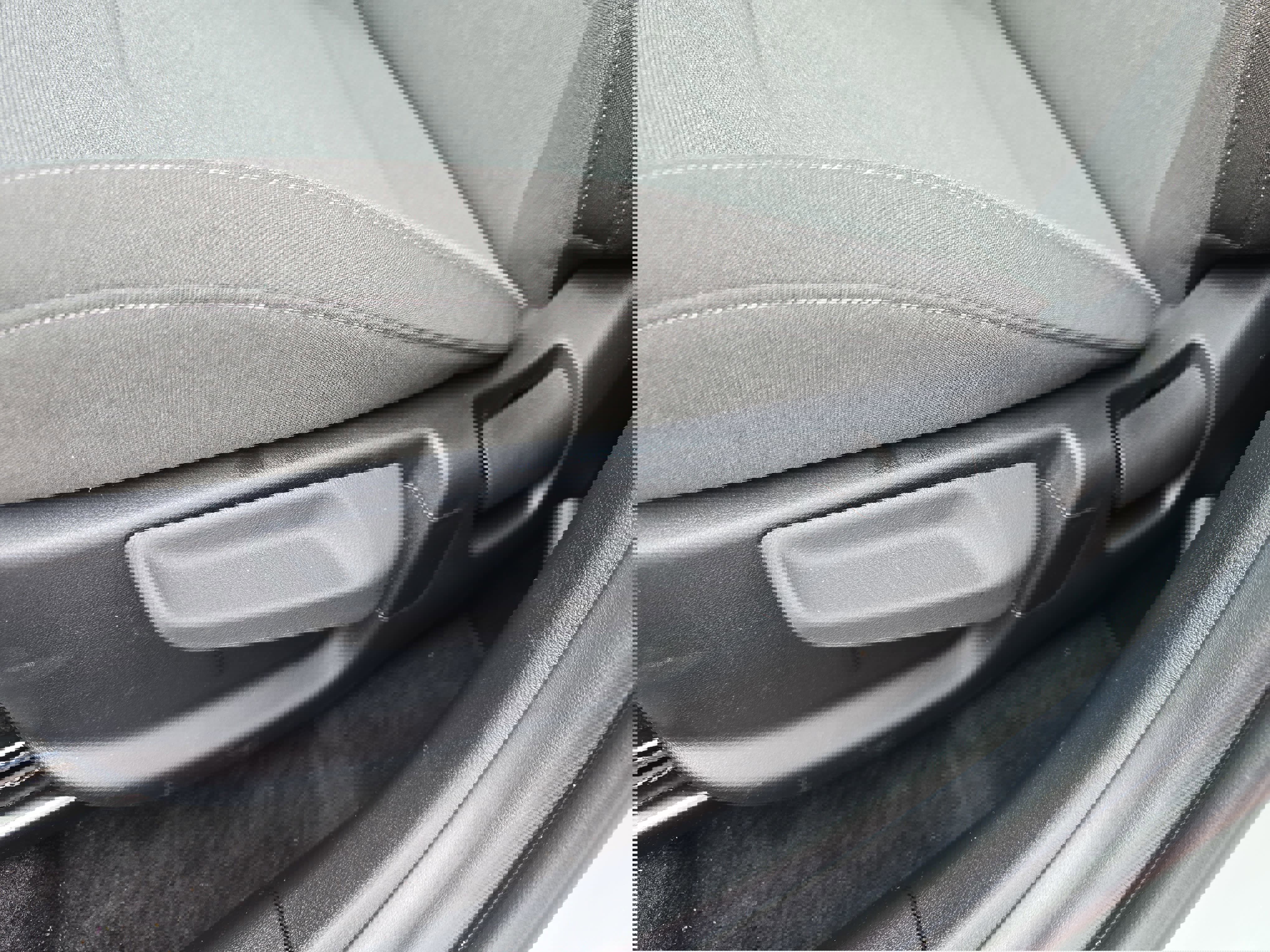 Used 2025 Kia K4 LXS image 31