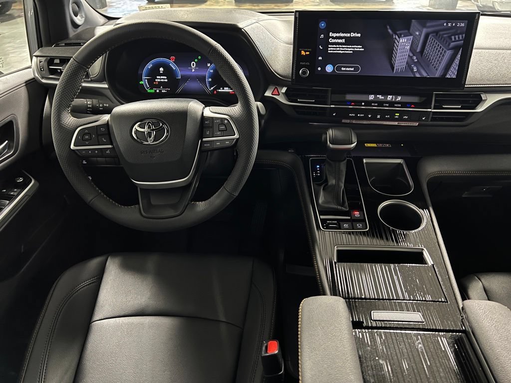 New 2026 Toyota Sienna XLE Woodland Edition AWD/4WD image 29