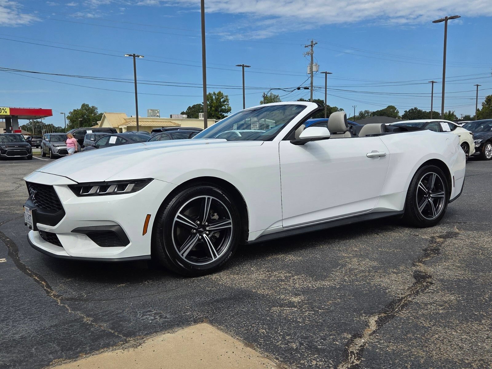 Used 2024 Ford Mustang Premium RWD image 2
