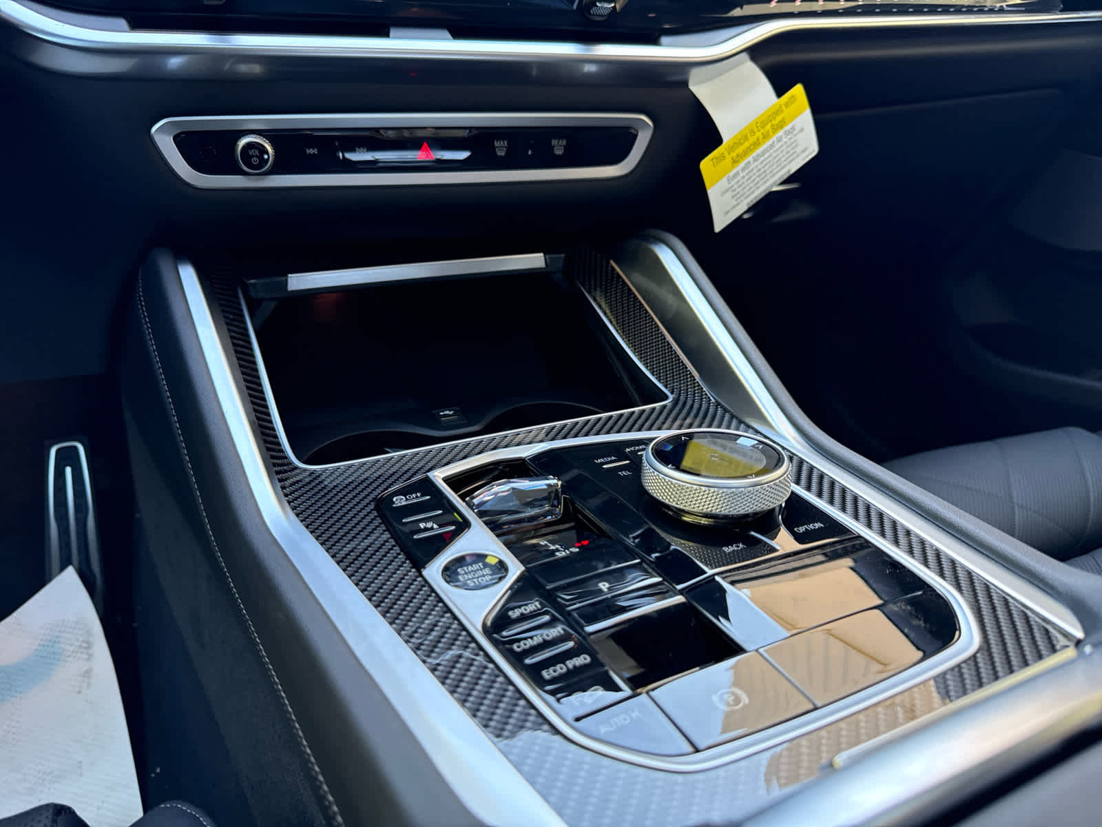 New 2026 BMW X6 M60i w/ Executive Package image 9