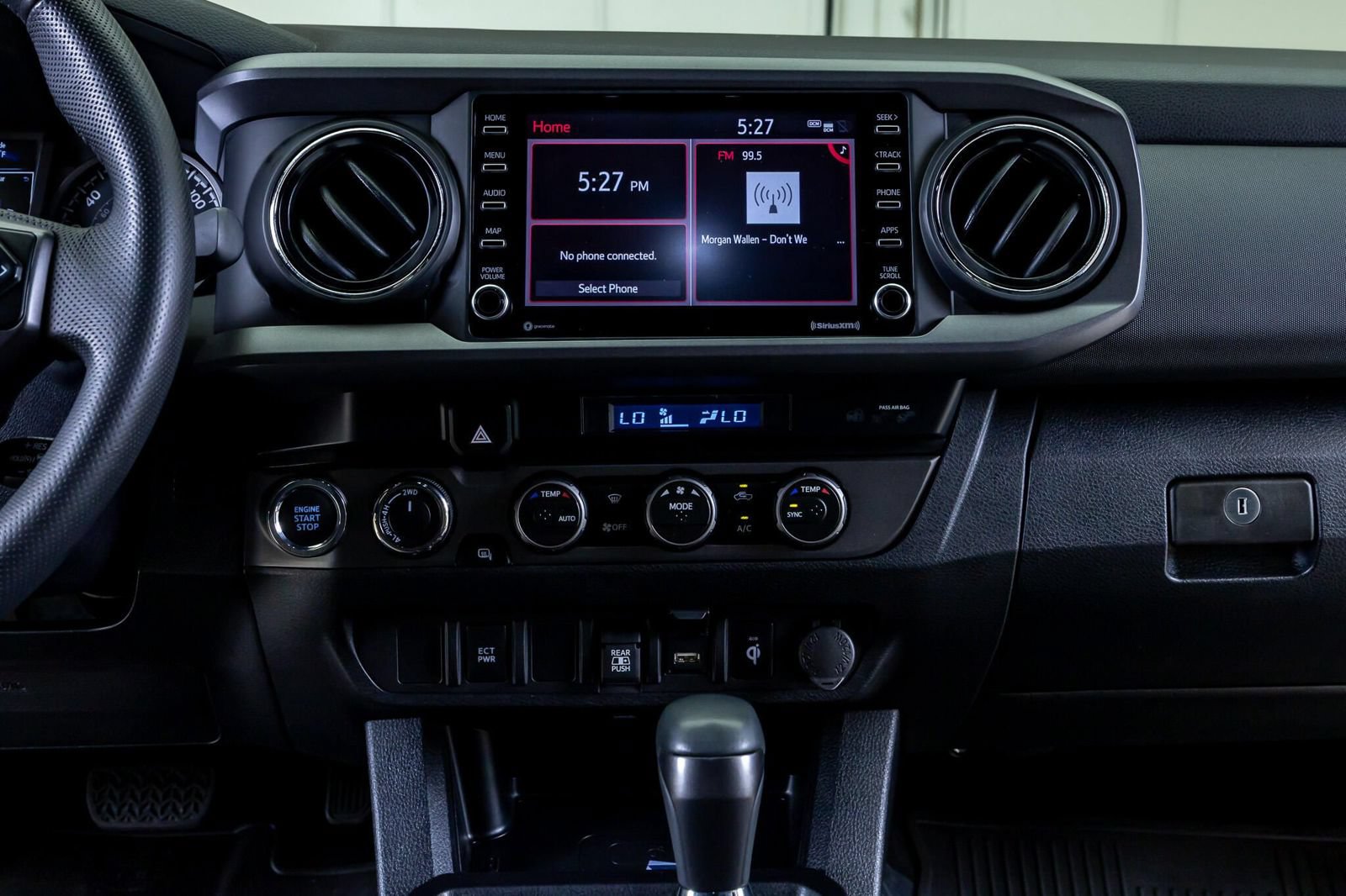 Used 2022 Toyota Tacoma TRD Sport AWD/4WD image 24