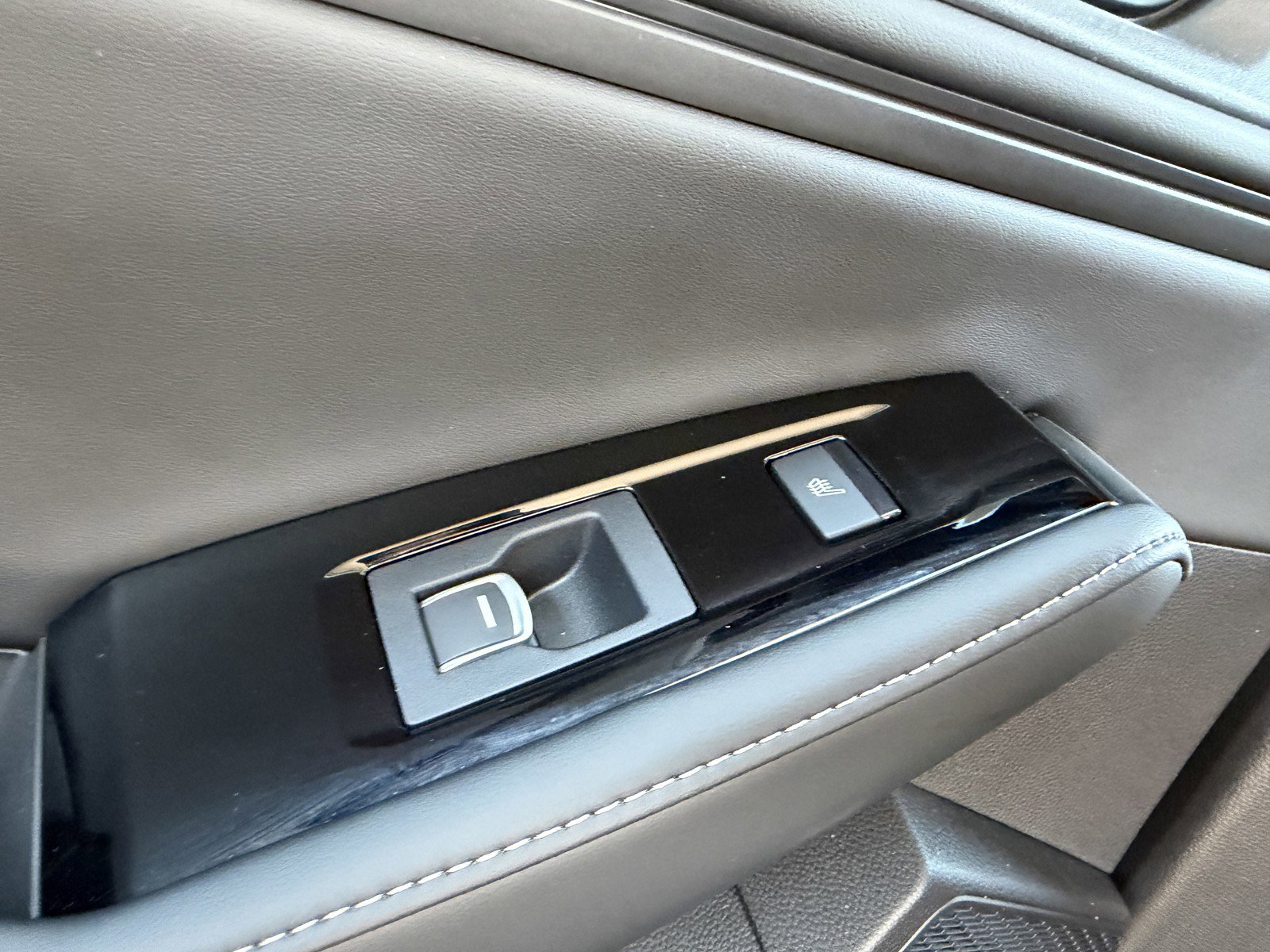 Used 2024 Honda Accord Touring image 14