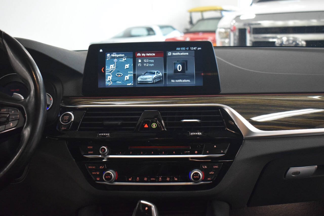 Used 2018 BMW 540i RWD image 46
