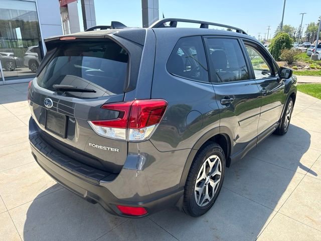 Used 2024 Subaru Forester Premium AWD/4WD image 7