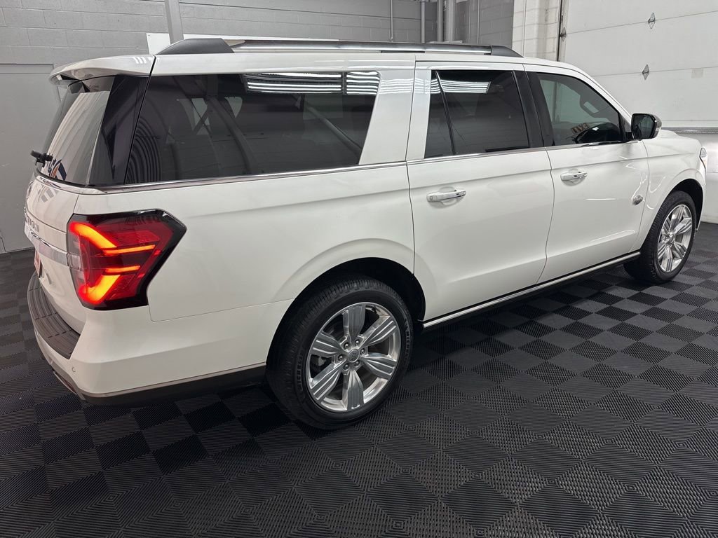 Used 2024 Ford Expedition Max King Ranch image 10
