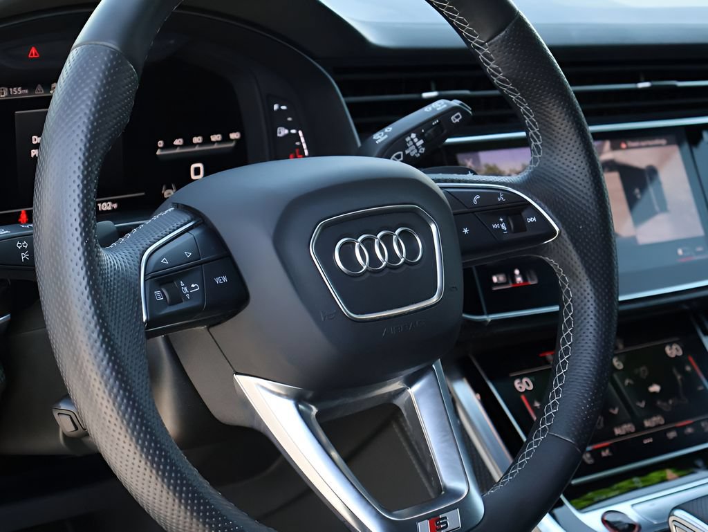 Used 2022 Audi SQ7 Prestige AWD/4WD image 19