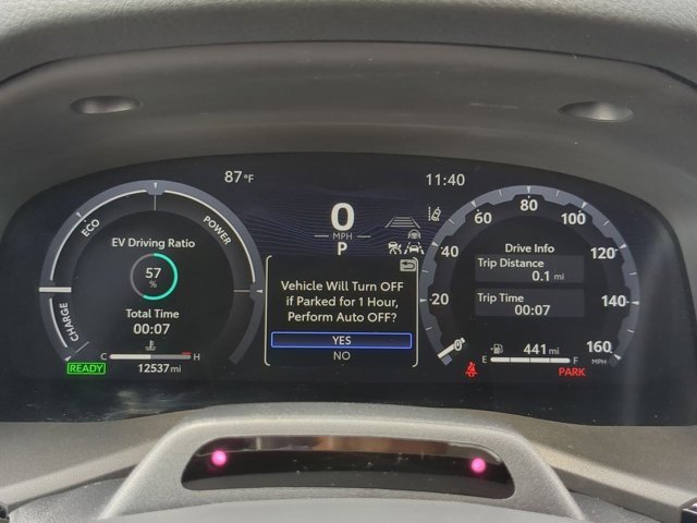 Used 2025 Toyota Camry XLE image 17