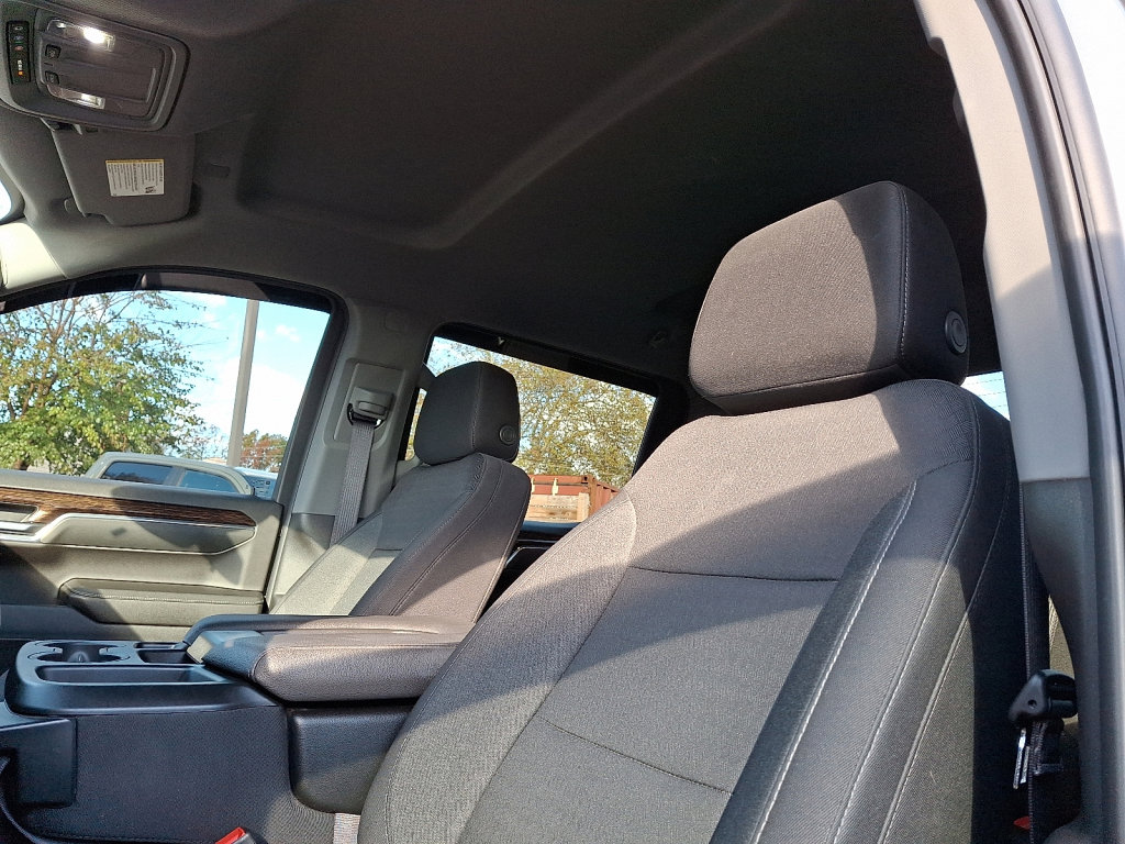 Used 2024 GMC Sierra 1500 Elevation image 24