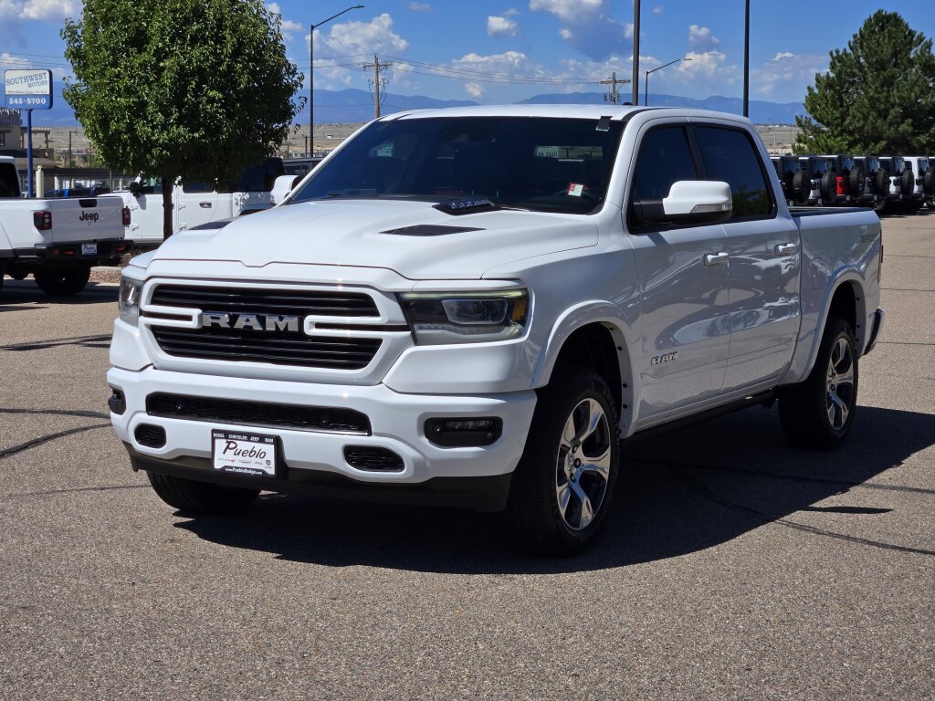 Used 2022 RAM 1500 Laramie w/ Sport Appearance Package AWD/4WD image 5
