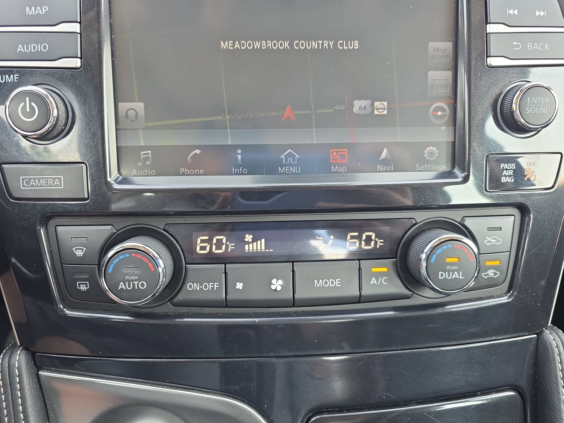 Used 2018 Nissan Maxima Platinum FWD image 23