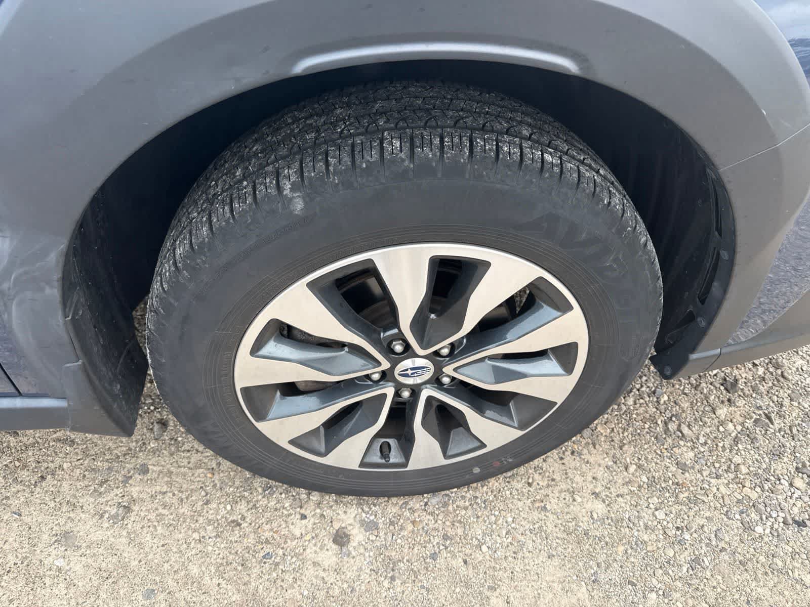 Certified 2024 Subaru Outback Limited AWD/4WD image 5