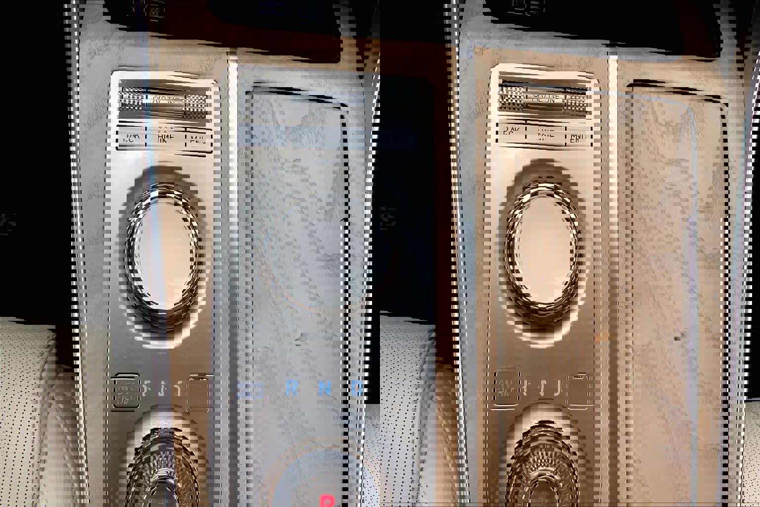 Used 2024 Genesis GV80 2.5T AWD/4WD image 32