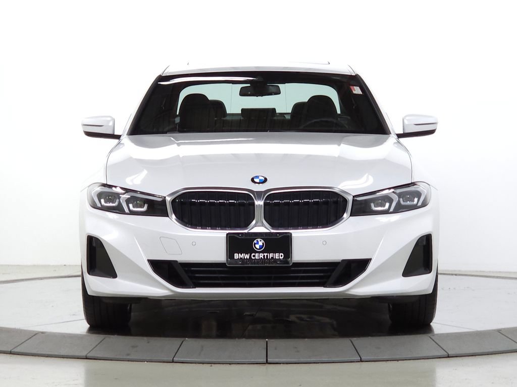 Used 2024 BMW 330i xDrive Sedan w/ Convenience Package AWD/4WD image 2