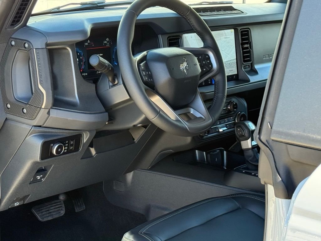 New 2026 Ford Bronco Badlands w/ Sasquatch Package AWD/4WD image 6