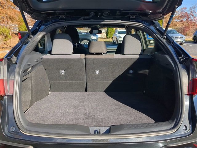 Used 2022 Toyota C-HR Nightshade image 12