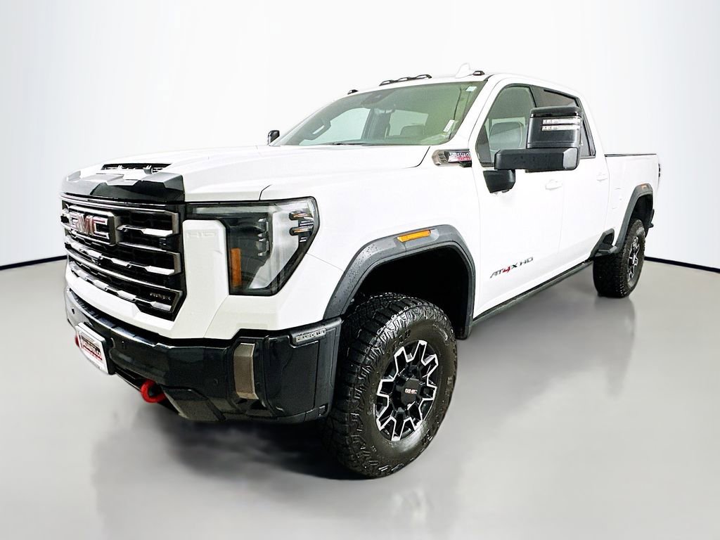 Used 2024 GMC Sierra 2500 AT4X image 3