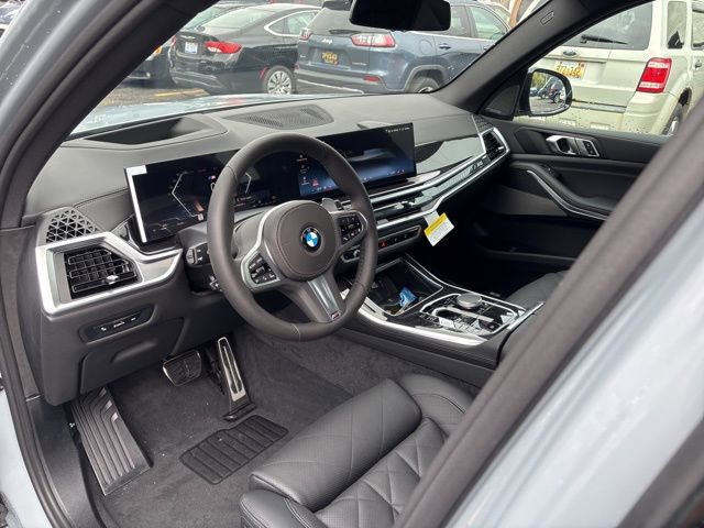 New 2026 BMW X5 xDrive40i w/ M Sport Package image 16