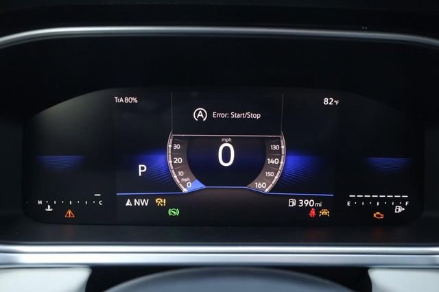 New 2026 Volkswagen Taos SE image 13