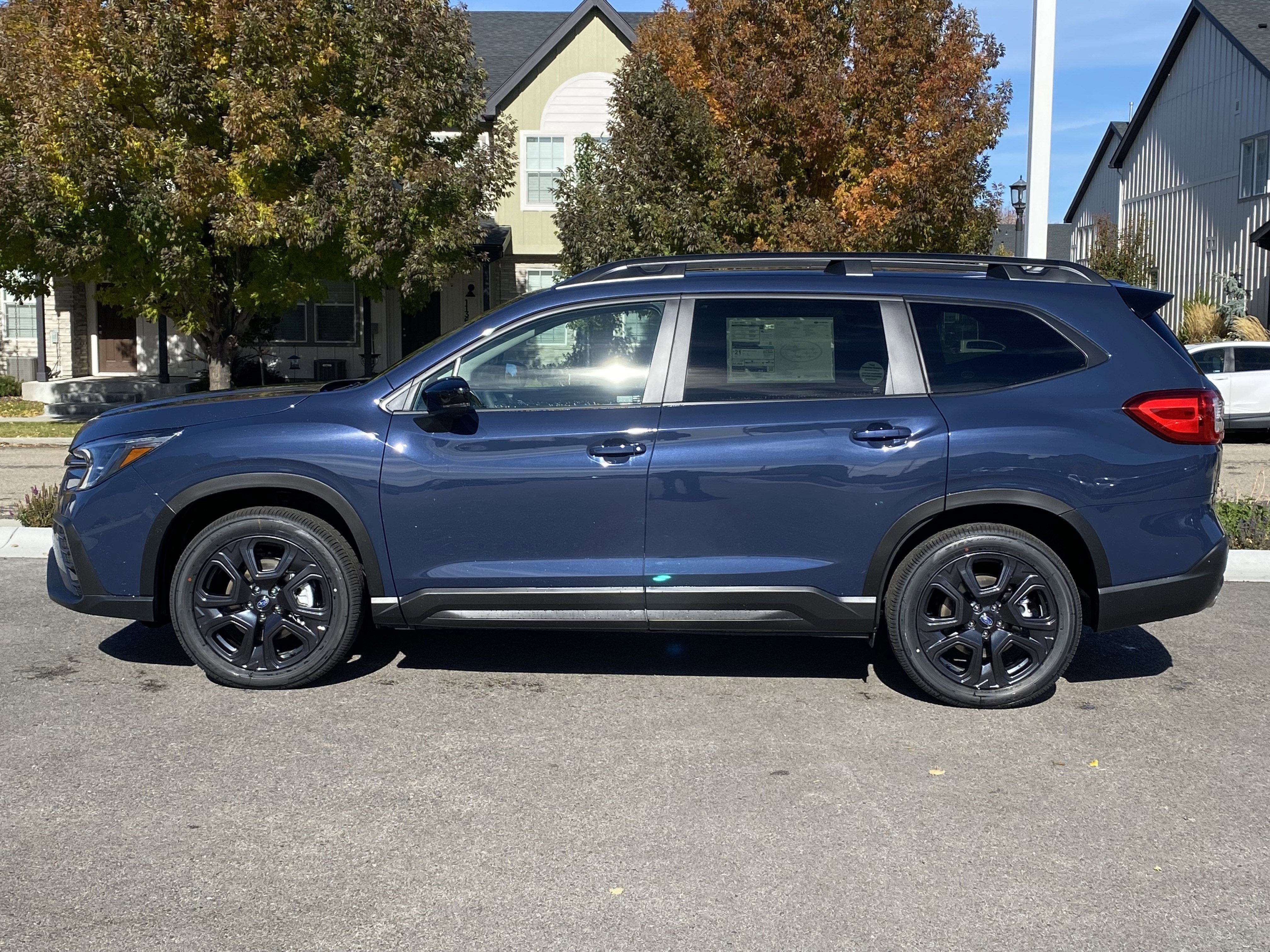 New 2025 Subaru Ascent Bronze Edition image 3