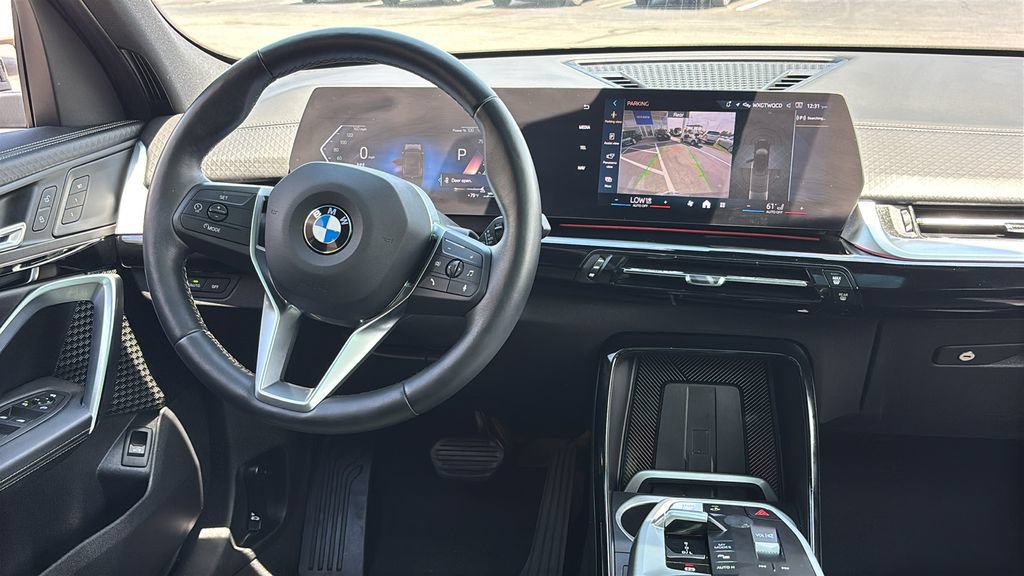 Used 2026 BMW X2 xDrive28i AWD/4WD image 7