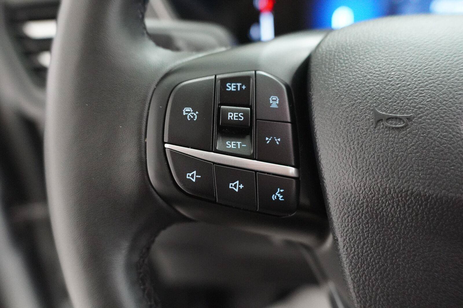 Used 2024 Ford Escape Active w/ Tech Pack #1 FWD image 8