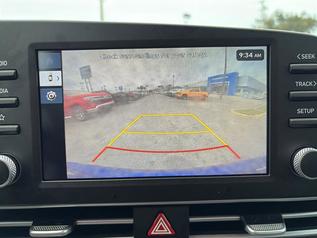 Used 2025 Hyundai Elantra Sport image 20