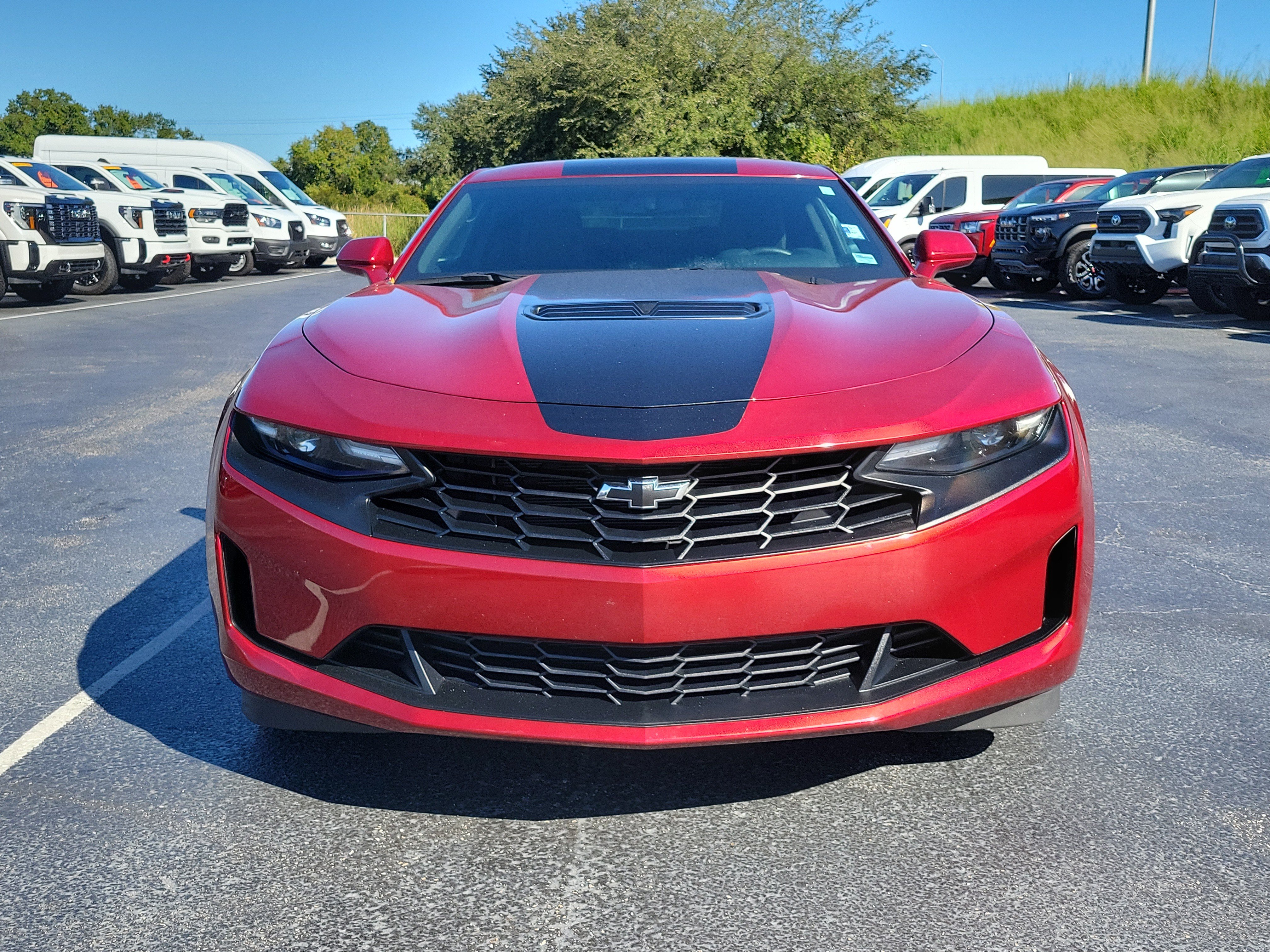 Used 2023 Chevrolet Camaro LT w/ Technology Package RWD image 2