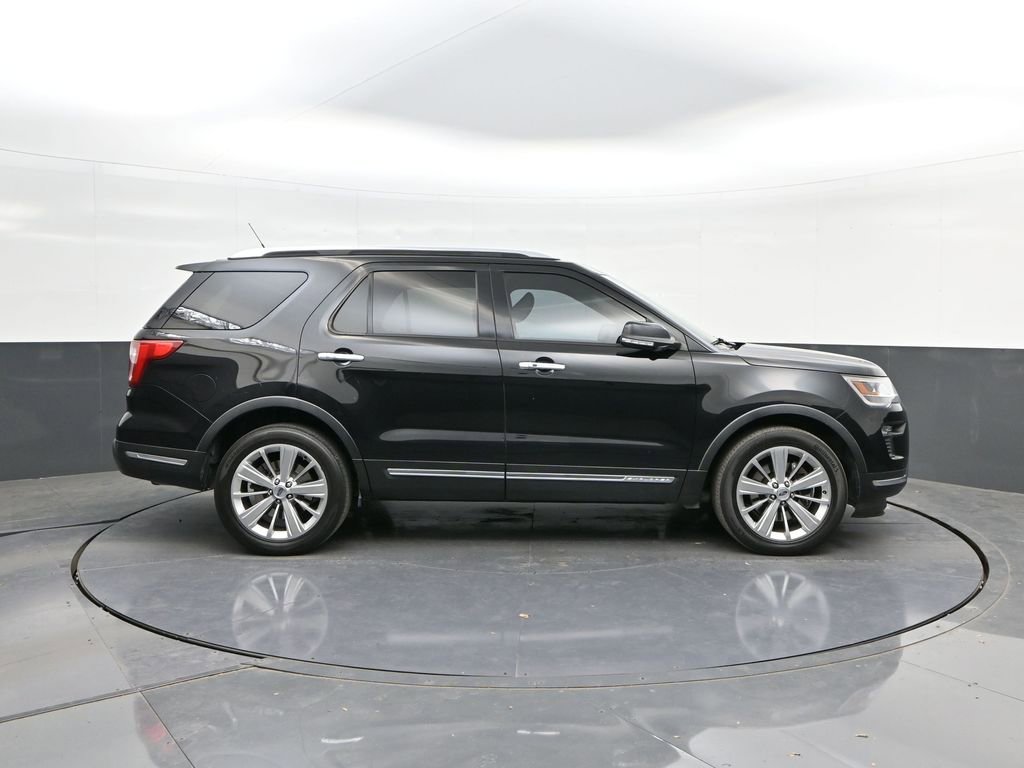 Used 2019 Ford Explorer Limited w/ Class III Trailer Tow Package AWD/4WD image 25
