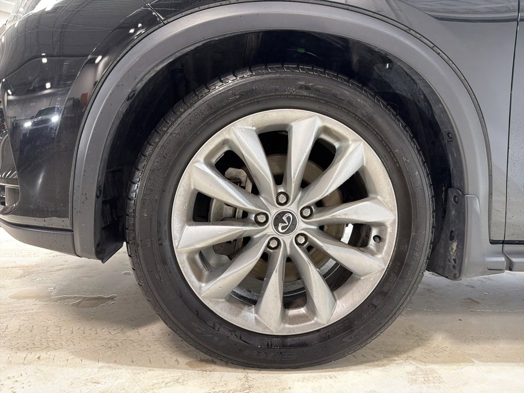 Used 2019 INFINITI QX50 Luxe w/ Navigation Package image 11