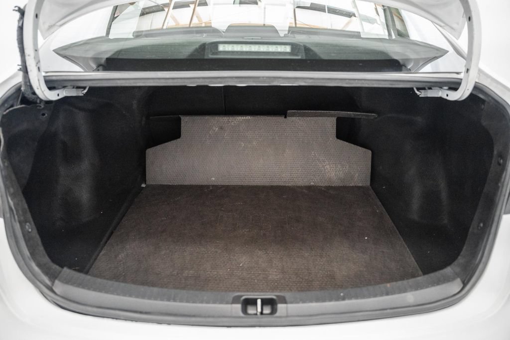 Used 2023 Toyota Corolla LE FWD image 10