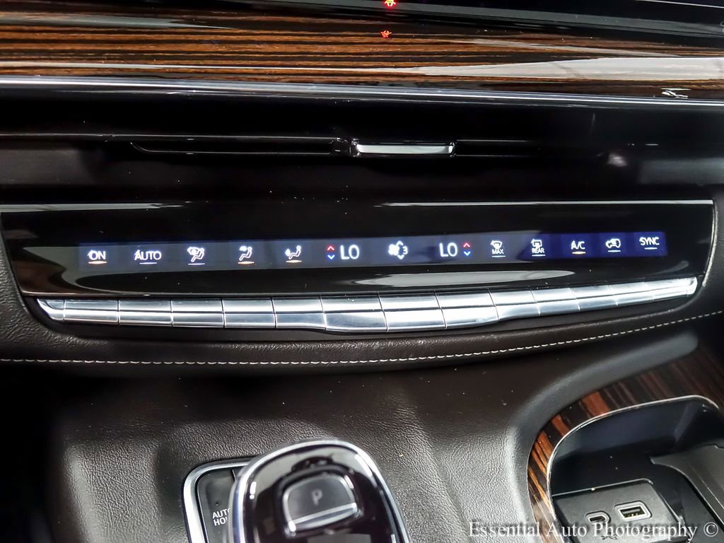 Used 2023 Cadillac Escalade Premium Luxury w/ LPO, Radiant Package AWD/4WD image 21