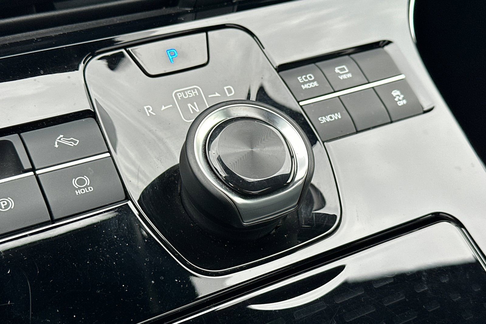 Used 2023 Toyota bZ4X Limited image 34