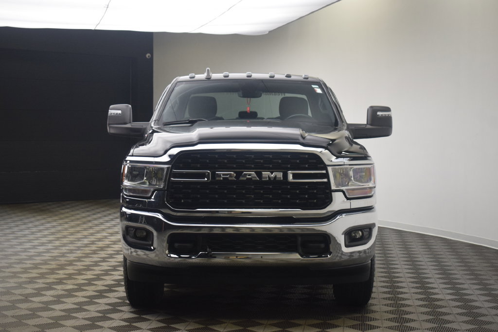 Used 2023 RAM 2500 Big Horn w/ Level 1 Equipment Group AWD/4WD image 16