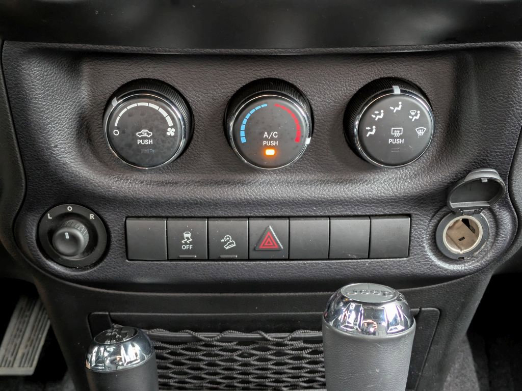 Used 2014 Jeep Wrangler Sport w/ Quick Order Package 24S image 21