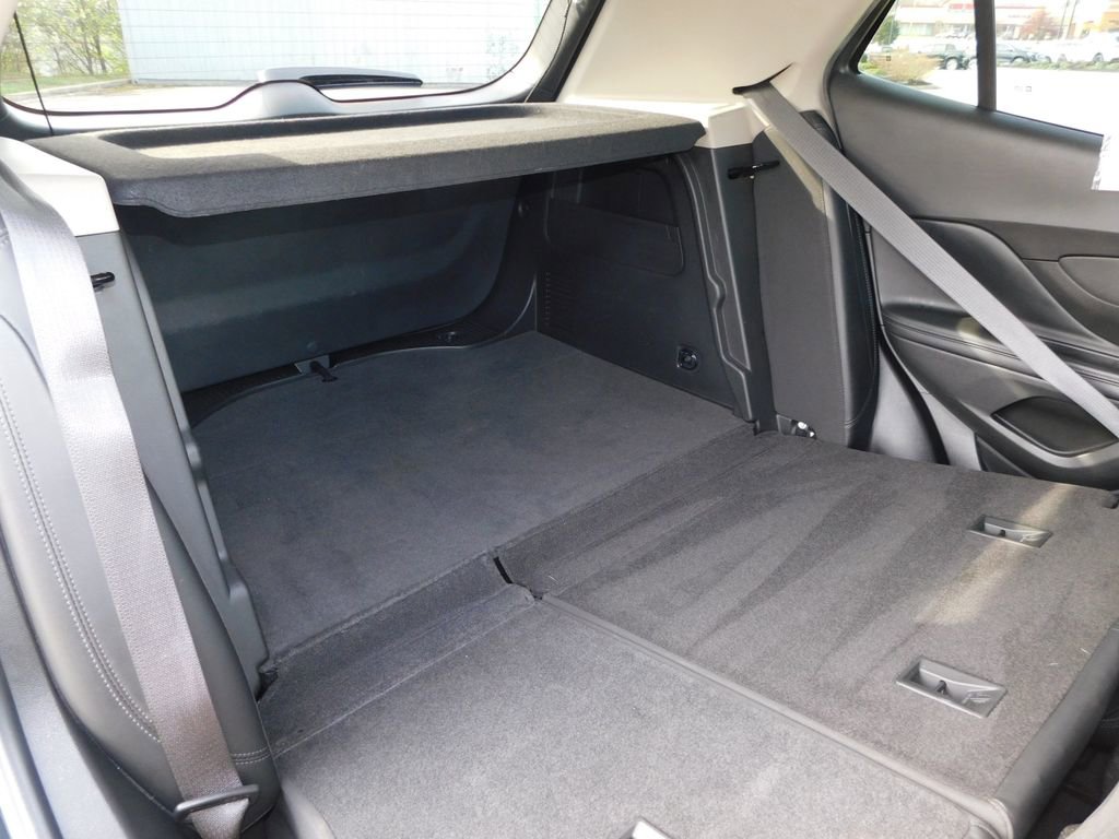 Used 2018 Buick Encore Preferred image 25