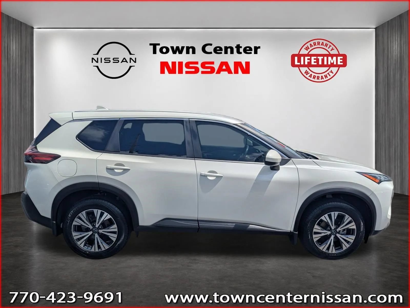Certified 2023 Nissan Rogue SV FWD image 8