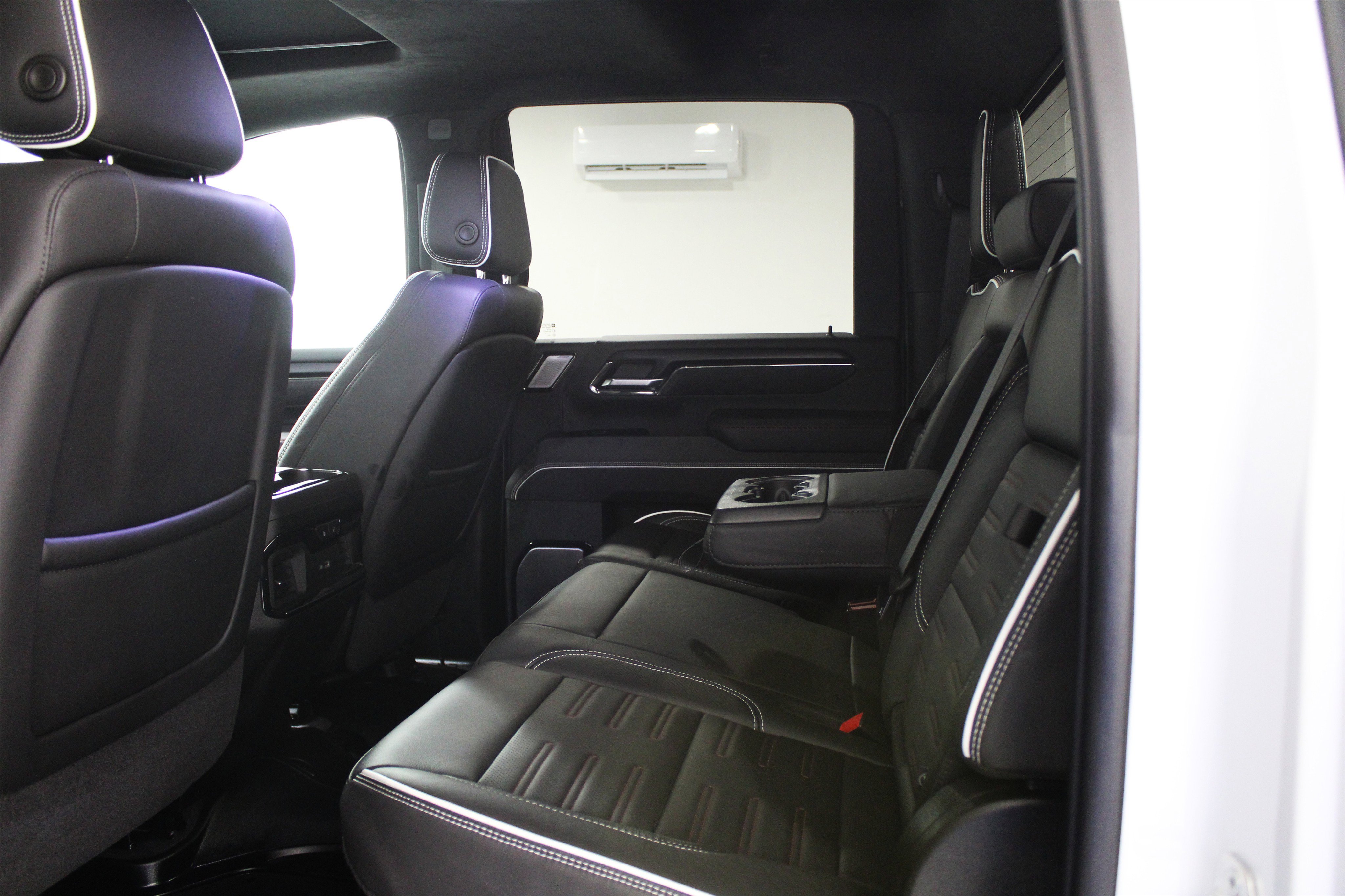 Used 2024 GMC Sierra 2500 AT4X AWD/4WD image 20