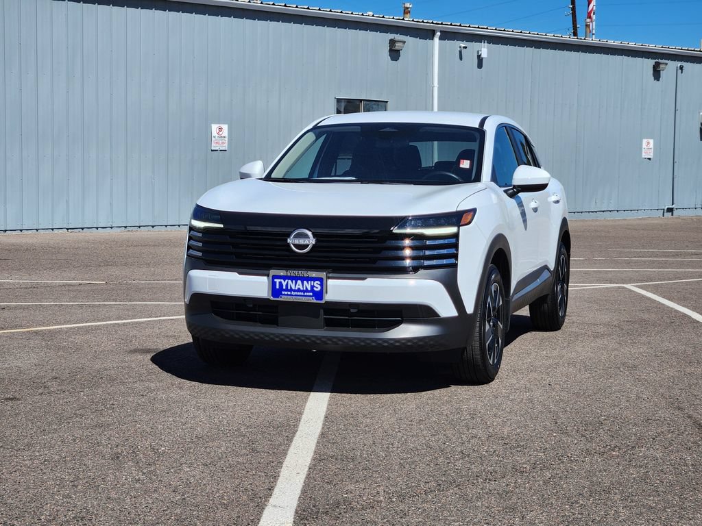 Certified 2025 Nissan Kicks SV AWD/4WD image 3