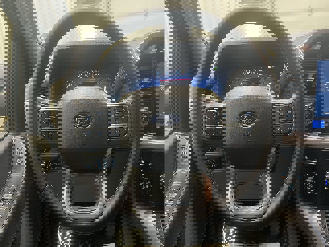 New 2025 Ford F150 XLT image 27