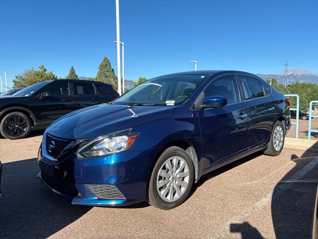 Used 2019 Nissan Sentra S w/ Exterior Package FWD image 2