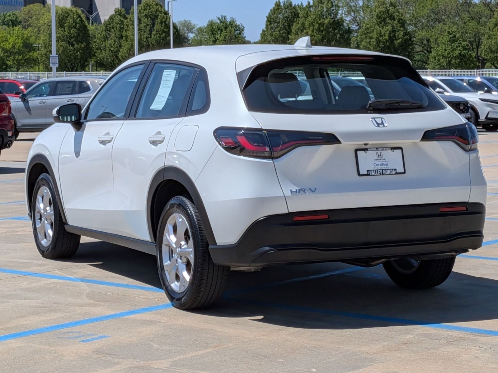 Used 2023 Honda HR-V LX image 8