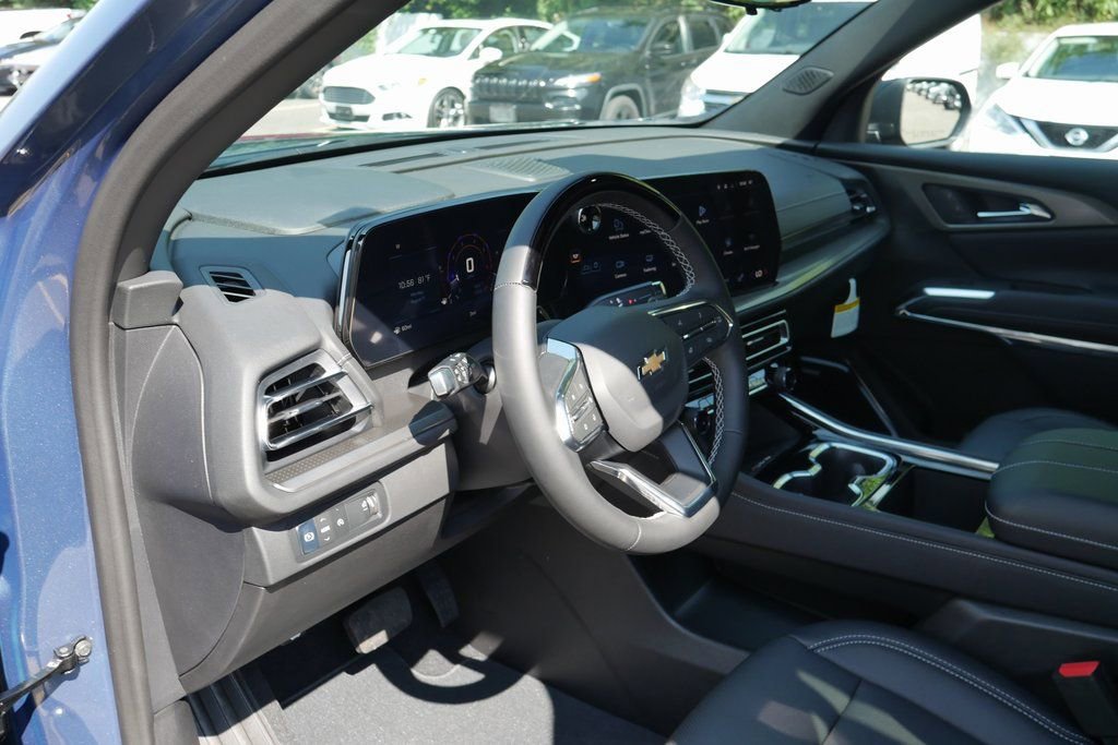 New 2026 Chevrolet Traverse LT w/ Enhanced Driving Package image 10