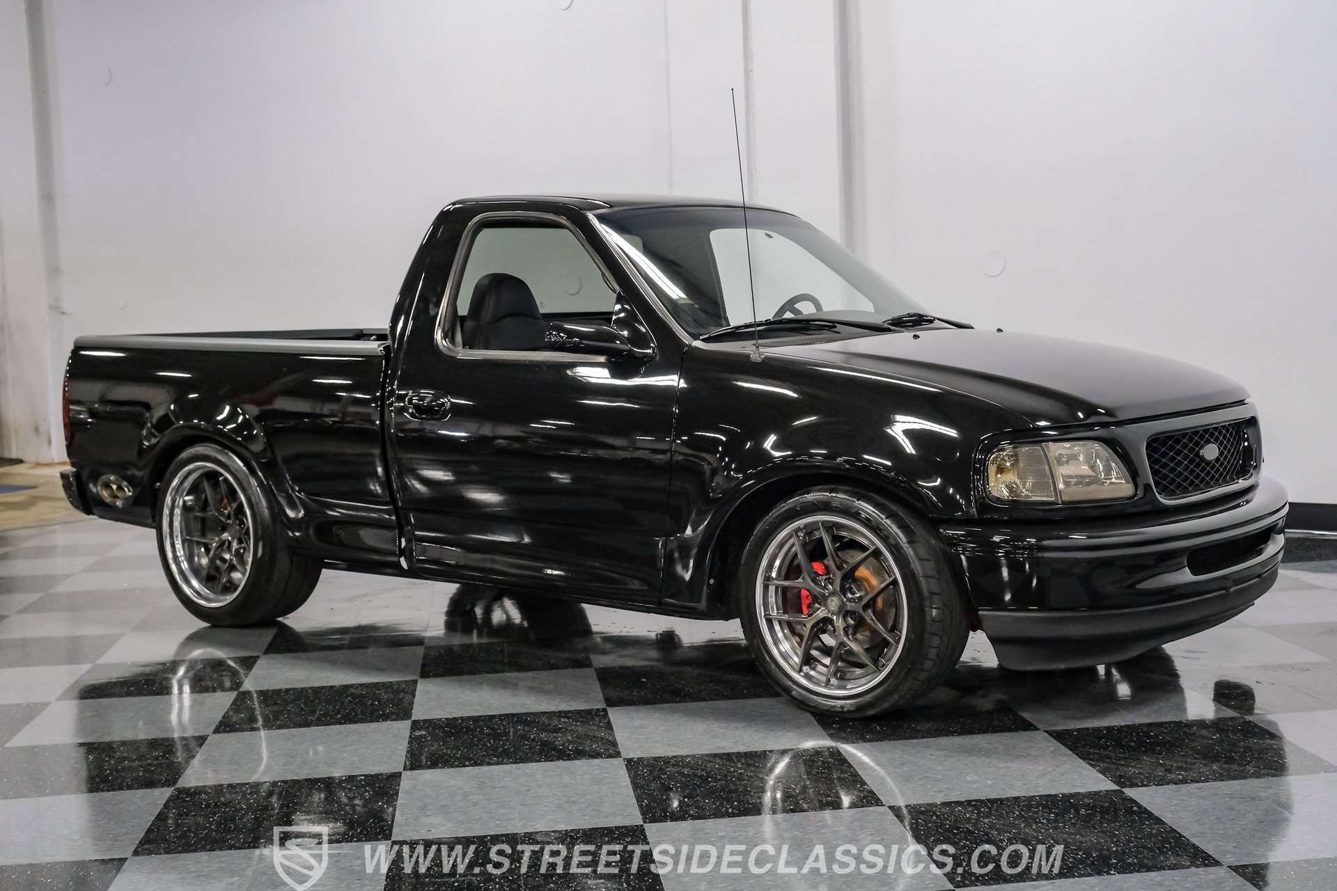 Used 1998 Ford F150 2WD Regular Cab image 15