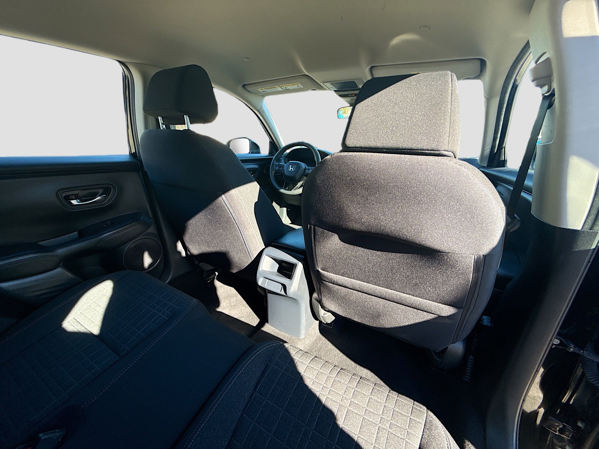 Certified 2023 Honda HR-V LX image 28