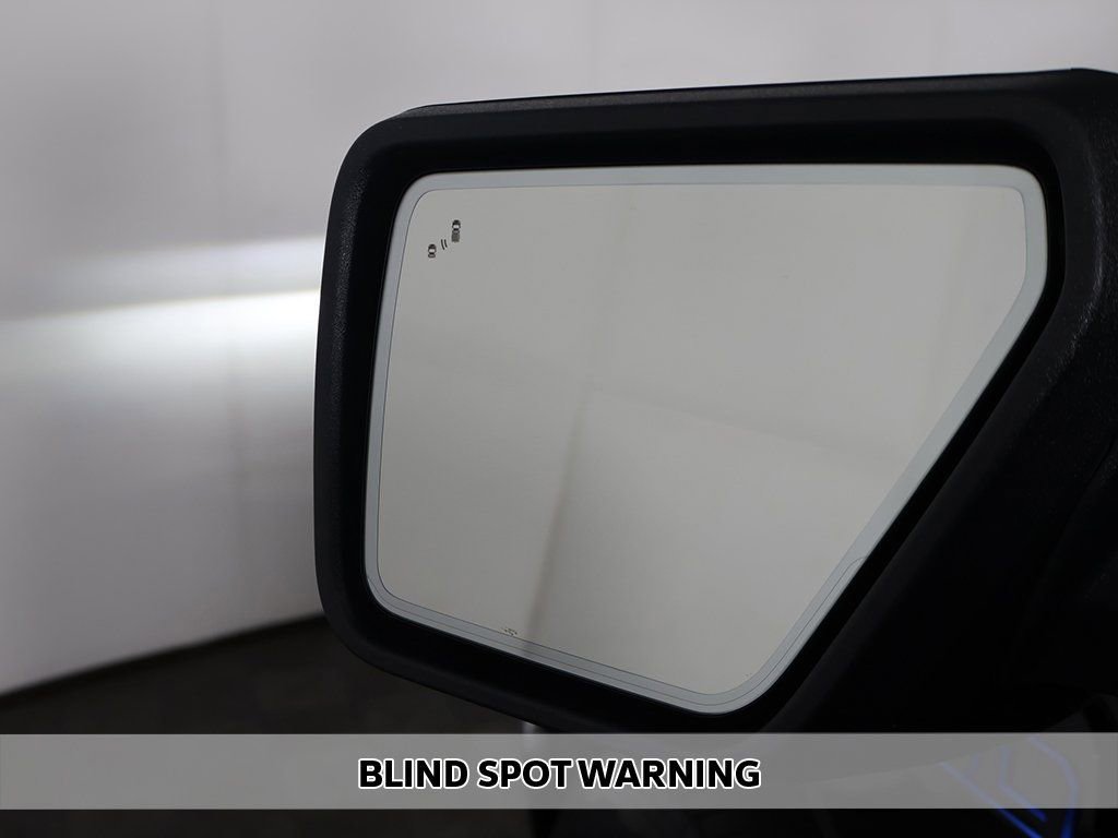 Used 2025 Ford F150 Lightning Lariat image 8