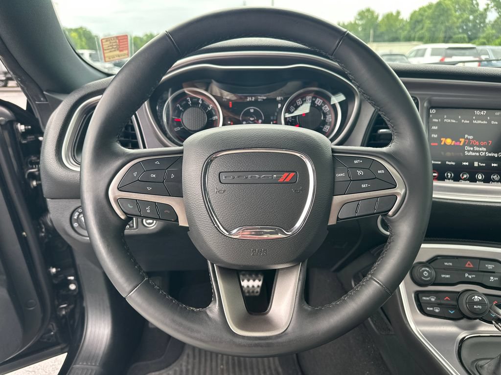 Used 2019 Dodge Challenger SXT w/ Plus Package RWD image 21