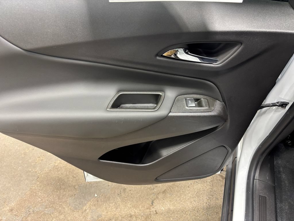 Used 2024 Chevrolet Equinox LT w/ LPO, Floor Liner Package AWD/4WD image 25