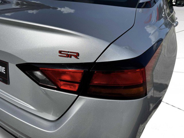 Used 2024 Nissan Altima 2.5 SR image 12