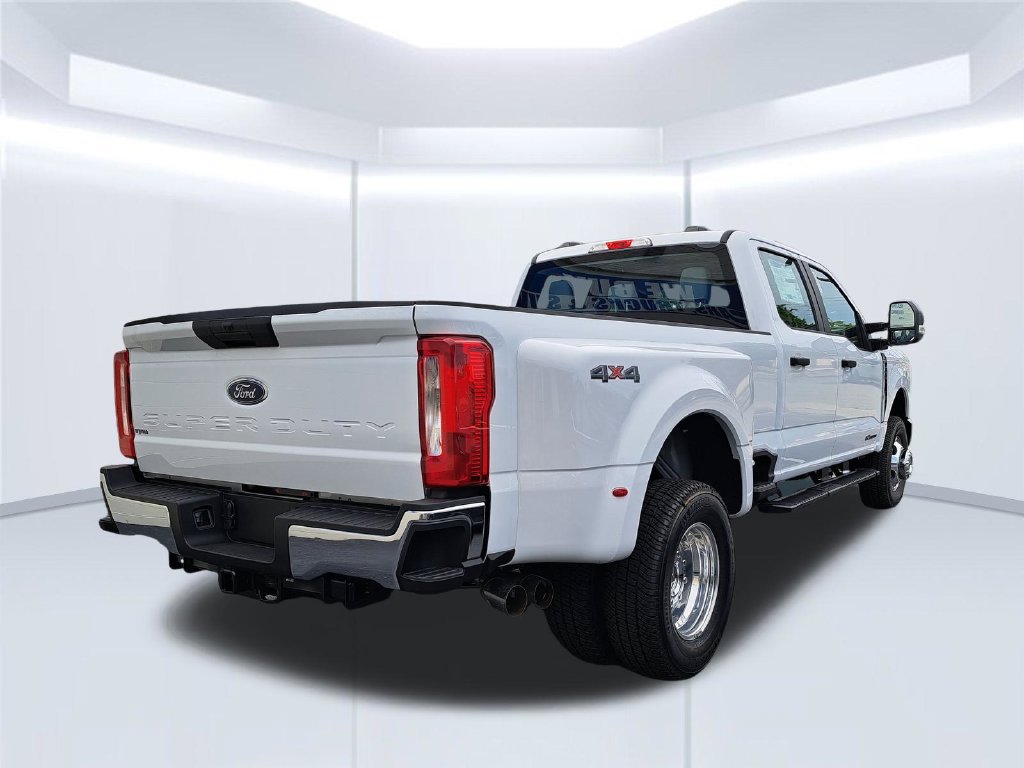 New 2026 Ford F350 XL AWD/4WD image 8